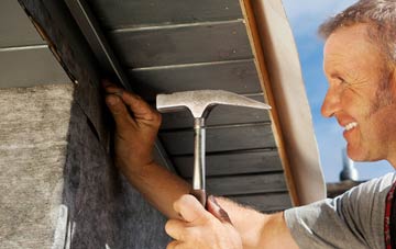 Scrwgan fascia installation