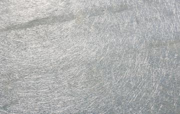 Scrwgan laminate fibreglass or shingles?