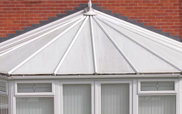 Scrwgan polycarbonate conservatory roof repairs