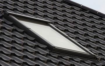 benefits of Scrwgan roof windows