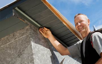 soffit installation Scrwgan
