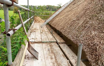 advantages of Scrwgan thatch roofing